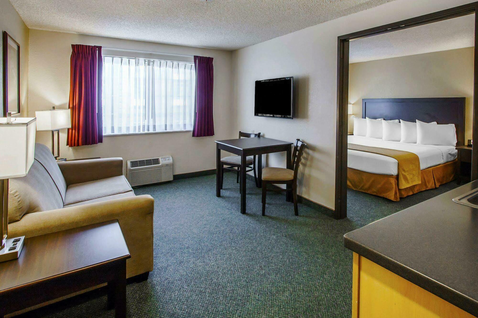 Quality Inn & Suites Springfield Exterior foto